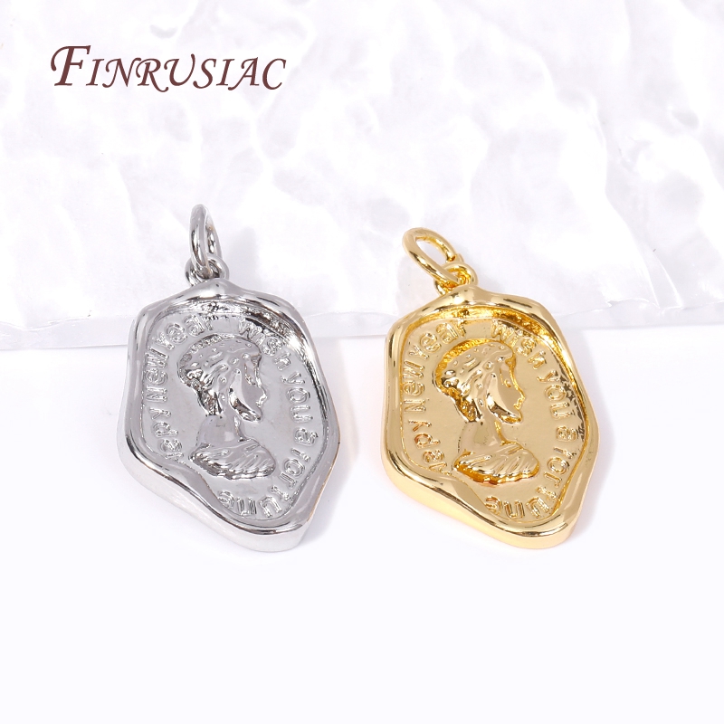 18K Gold Plated Elizabeth Quee - Jewelry Making Rome recension och pris