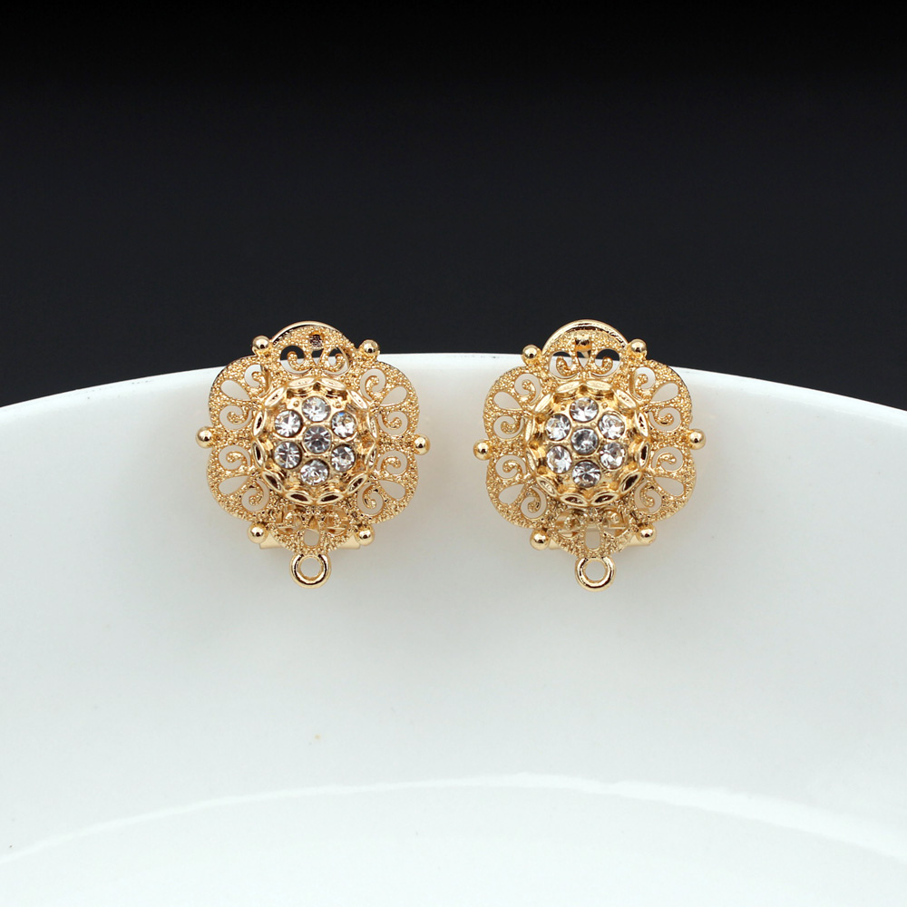 10pair CZ Flower Earrings Post - Jewelry Making Dubai recension och pris