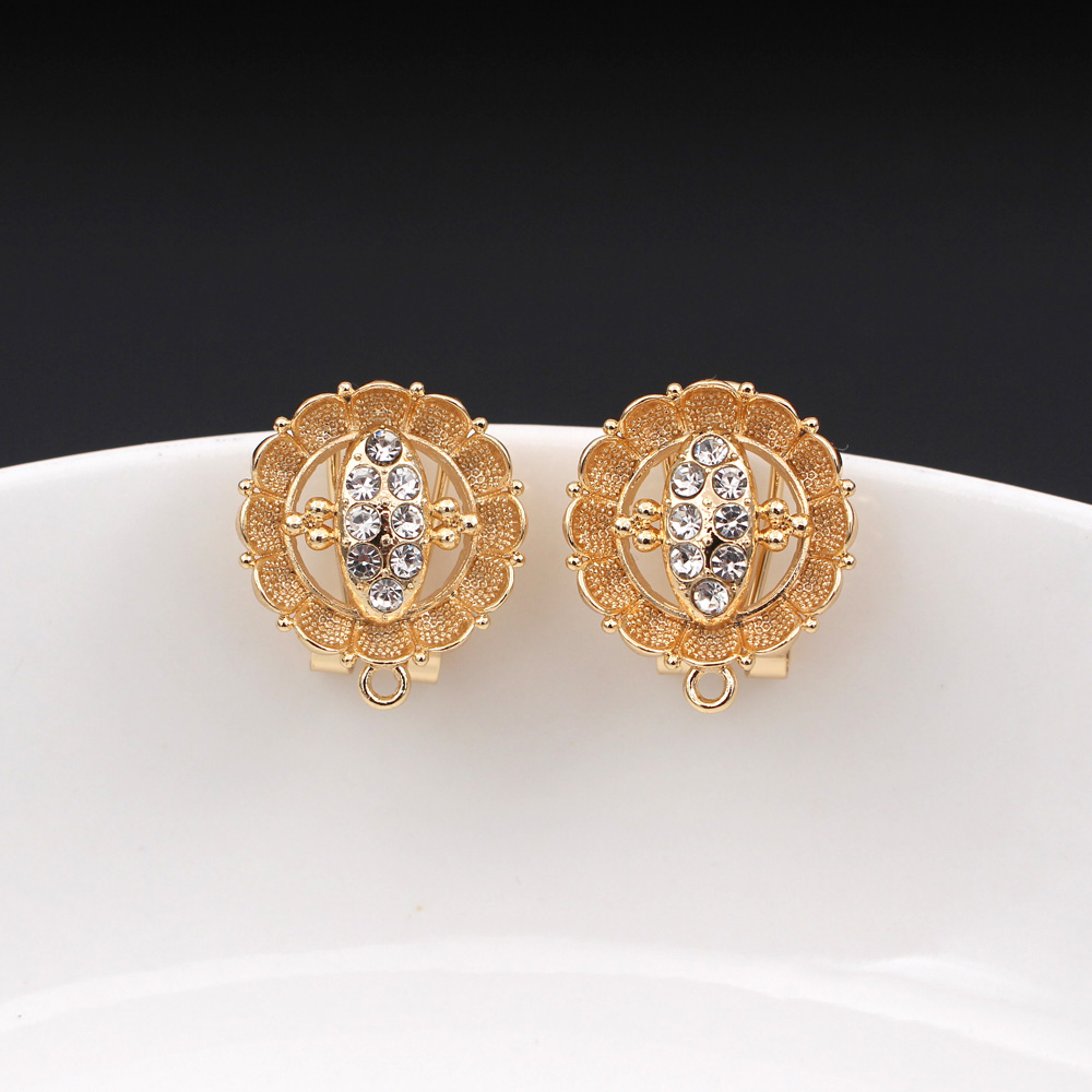 10pair CZ Flower Earrings Post - Jewelry Making Dubai recension och pris