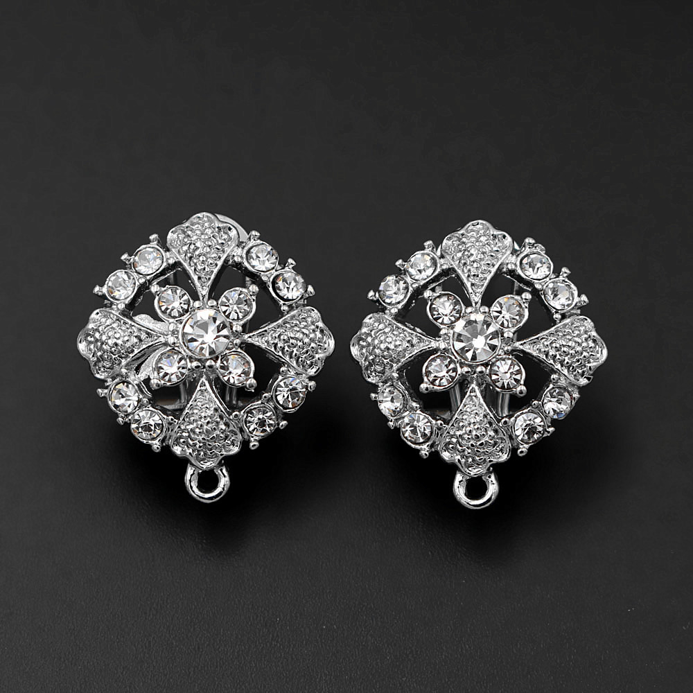 African Earrings Post stud wit - Jewelry Making Dubai recension och pris