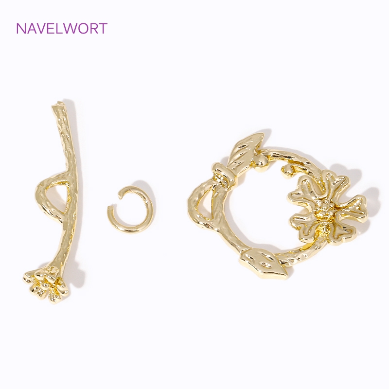 Trendy 18K Gold Plated Flower  - Toggle Clasp Gold recension och pris
